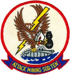 Attack Mining Squadron (Heavy) 10 (VA-ML-10)
VA-HM-10 
1956-1959
Established as VP-916 on 1 Jul 1946; VP-ML-66
on 15 Nov 1946; VP-772 in Feb 1950; VP-17 (3rd VP-17) on 4 Feb 1953; VA-HM-10 on 1 Jul 1956; VP-17
on 1 Jul 1959- 31 Mar 1995.
Lockheed P2V-6/6M Neptune
