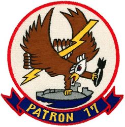 Patrol Squadron 17
VP-17 "White Lightnings"
1968-1989 (3rd insignia)
Established as VP-916 on 1 Jul 1946; VP-ML-66
on 15 Nov 1946; VP-772 in Feb 1950; VP-17 (3rd VP-17) on 4 Feb 1953; VA-HM-10 on 1 July 1956; VP-17
on 1 Jul 1959-31 Mar 1995.
Lockheed P-3A/B/C Orion

