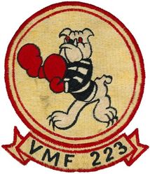 Marine Fighter Squadron 223 (VMF-223)
VMF-223"Bulldogs"
1953 4th Design
F-9F Panther
