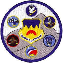 306th Flying Training Group Gaggle
Gaggle, clockwise from top: 306th Operations Support Squadron, 557th Flying Training Squadron, 98th Flying Training Squadron, 94th Flying Training Squadron, 1st Flying Training Squadron & 70th Flying Training Squadron.

Emblem approved on 6 Jan 1943; modified version approved on 21 Oct 2004.
