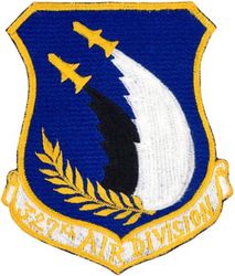 327th Air Division
Established as 326 Air Division on 22 Jun 1957. Activated on 1 Jul 1957. Inactivated on 15 Feb 1989.

Emblem approved on 30 Sep 1958.
