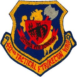 432d Tactical Fighter/Reconnaissance Wing 
Translation: VICTORIA PER SCIENTIAM = Victory Through Knowledge

