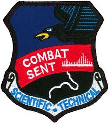 55th Wing Combat Sent RC-135U Scientific Technical
This patch is attributed to the wing because it is common to three of its squadrons:  38th, 45th, and 343d Reconnaissance Squadrons.  The early versions originated in the 343 SRS (see separate entry).  -GWO
