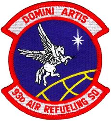 93d Air Refueling Squadron
Translation: DOMINI ARTIS = Masters of the Art

