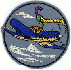 Marine Fighter Squadron 462 (VMF-462)
Marine Fighter Squadron 533 (VMF-462) established on 15 Apr 1944. Deactivated on 10 Sep 1945.

WW-II. On 10 Oct 1944 the squadron absorbed personnel and equipment from VMF-481 and were redesignated a fighter pilot replacement training unit.

Vought F4U Corsair, 1944-1945

