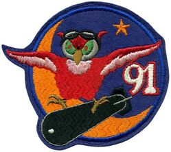 Night Torpedo Bombing Squadron 91 (VT(N)-91)
Established as Night Torpedo Bombing Squadron NINETY ONE (VT(N)-91) "The Intruders"  on 5 Oct 1944. Disestablished on 21 Jun 1946.

Insignia approval date unknown. US made, schiffli embroidery on wool.

Deployments. 
8 Jun 1945-15 Aug 1945, CV-31 USS Bon Homme Richard, CVG(N)-91, Grumman TBM-3D Avenger, WestPac

