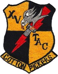15th Tactical Reconnaissance Squadron, Photo-Jet
Large chest patch circa late 1950s, Japan made.
