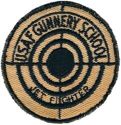 3525th Aircraft Gunnery Squadron (Jet Fighter)
Forerunner of the USAF Weapons School, 1950-1954. Hat patch.
