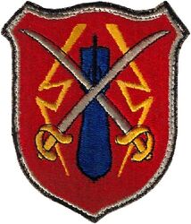 386th Fighter-Bomber Squadron and 386th Tactical Fighter Squadron
Became a TFS in July, 1958, at which time the FBS separate scrolls were removed. Inactivated in February, 1959.
