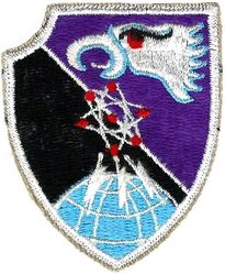 510th Tactical Fighter Squadron
Smaller with white bolts, US made early 80s.
