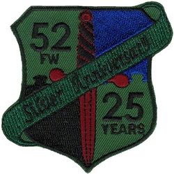 52d Fighter Wing 25th Anniversary
Worn in 1997, for 25 years at Spangdahlem AB. German made.
Keywords: subdued
