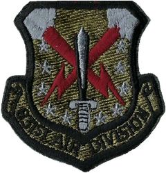 831st Air Division
Keywords: subdued