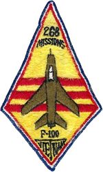 North American F-100 Super Sabre Vietnam 268 Missions
Circa 68-69, Japan made.

