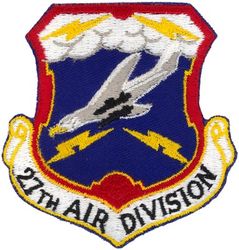 27th Air Division 
Established as 27 Air Division (Defense) on 7 Sep 1950. Activated on 20 Sep 1950. Inactivated on 1 Feb 1952. Organized on 1 Feb 1952. Inactivated on 1 Oct 1959. Redesignated 27 Air Division, and activated, on 20 Jan 1966. Organized on 1 Apr 1966. Inactivated on 19 Nov 1969.

Emblem approved on 23 Jul 1953.
