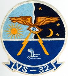 Air Anti-Submarine Squadron 32 (VS-32) 
Established as Composite Squadron THIRTY TWO (VC-32) on 31 May 1949. Redesignated Carrier Air Anti Submarine Squadron THIRTY TWO (VS-32) "Maulers" on 20 Apr 1950. Sea Control Squadron THIRTY TWO (VS-32) on 1 Oct 1993. Disestablished on 20 Sep 2008.

Grumman TBM-3W/3E Avenger, 1949-1954
Grumman S2F-1/B/F/E Tracker, 1954-1974
Lockheed S-3A/B Viking, 1974-2008

Insiginia approved on 20 May 1954. Lasted until this insignia was replaced in 24 Apr 2001 with the original insignia of VC-32 Maulers from the TBM days.

