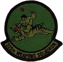 325th Weapons Squadron
Keywords: subdued