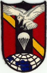 36th Troop Carrier Squadron, Medium
