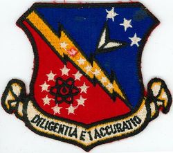 379th Bombardment Wing, Heavy
Translation: DILIGENTIA ET ACCURATIO = Precision and Accuracy
