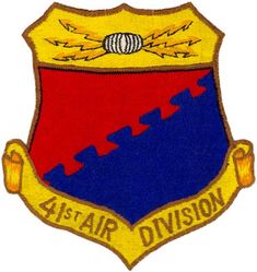 41st Air Division (Defense)
Designated 41 Air Division (Defense), and organized, on 1 Mar 1952. Redesignated 41 Air Division on 18 Mar 1955. Discontinued, and inactivated, on 15 Jan 1968.



