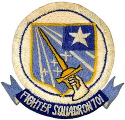 Fighter Squadron 701 (VF-701)
Established as Fighter Squadron SEVEN ZERO ONE (VF-701) in 1960. Redeisignated Fighter Squadron ONE HUNDRED TWENTY FOUR D-1 (VF-124D1) on 1 July 1968. Disestablished on 1 Jul 1970.

North AmericanFJ-3/4B Fury,
Vought F-8A/C/K Crusader

Insignia approved 26 Nov 1958.

