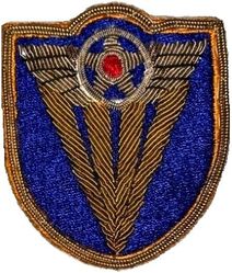 4th Air Force
Gemsco took regular official shoulder patches and added bullion over them.
