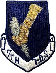 7th Tactical Depot Squadron
Japan made in bullion.
