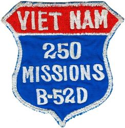 Boeing B-52D 250 Missions Vietnam
Japan made.
