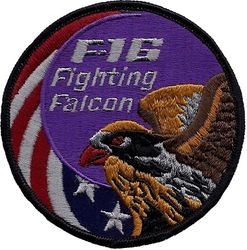 General Dynamics F-16 Fighting Falcon Swirl
Official company issue, made for support personnel.
Keywords: subdued