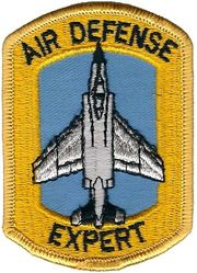 Tactical Air Command F-4 Air Defense Expert 
These aircraft specific qualification patches replaced the ADC ones when ADC was absorbed by TAC in 1979. Part of Air Defense, Tactical Air Command (ADTAC), which was active 79-85. Worn into the 1980s then discontinued.
