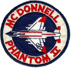 McDonnell F-4 Phantom II
Cut edge.
