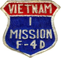 McDonnell Douglas F-4D Phantom II 1 Mission Vietnam
Thai made.
