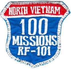 McDonnell RF-101 Voodoo 100 Missions North Vietnam
Japan made.
