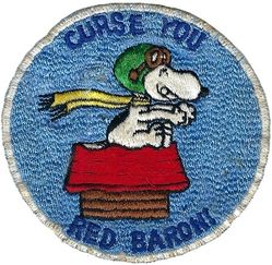 Snoopy Curse You Red Baron
Japan made.
Keywords: snoopy