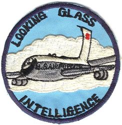 2d Airborne Command and Control Squadron Intelligence
2 ACCS/DOCI functional patch designed by Lt Col Michael L. Zens as a replacement for the "spook" patch and worn on the shoulder from 1987 until replaced by the USSTRATCOM version in 1993. 
